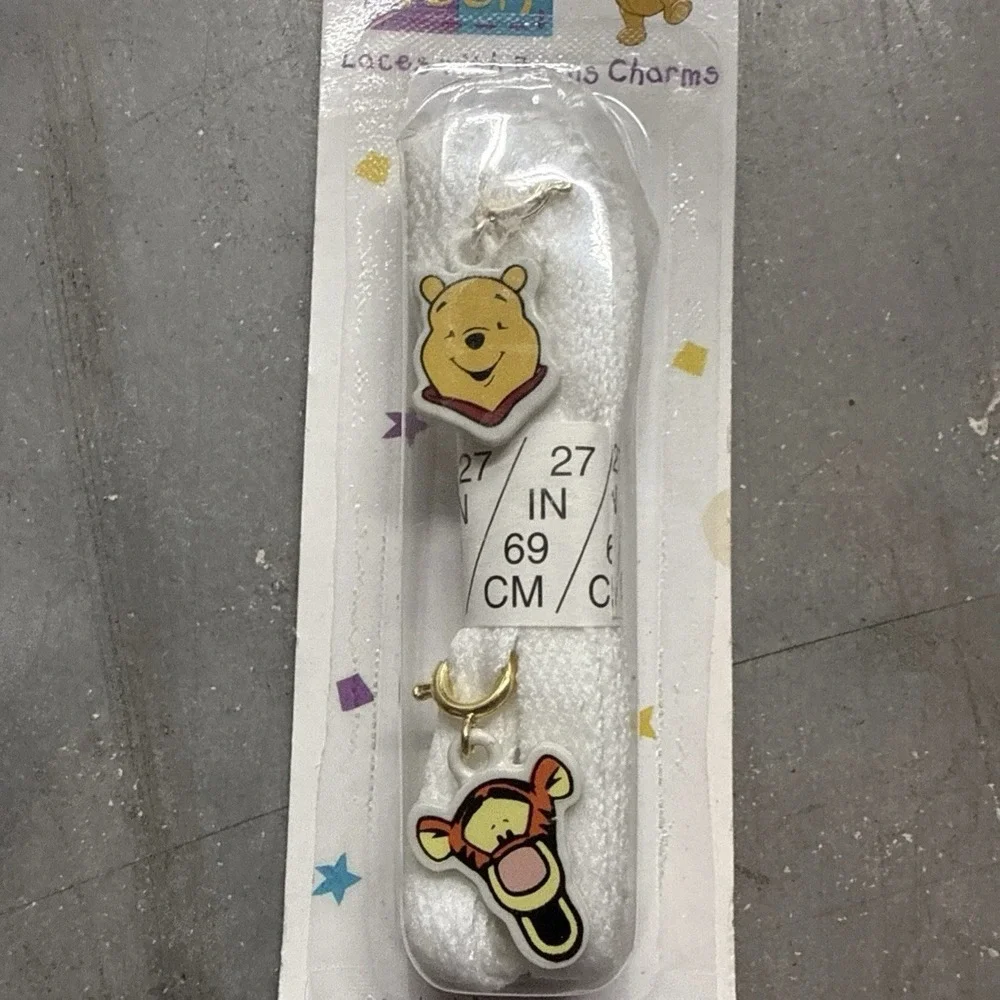 Disney Authentic Original Winnie The Pooh 27 Inch Shoe Laces With Charms New